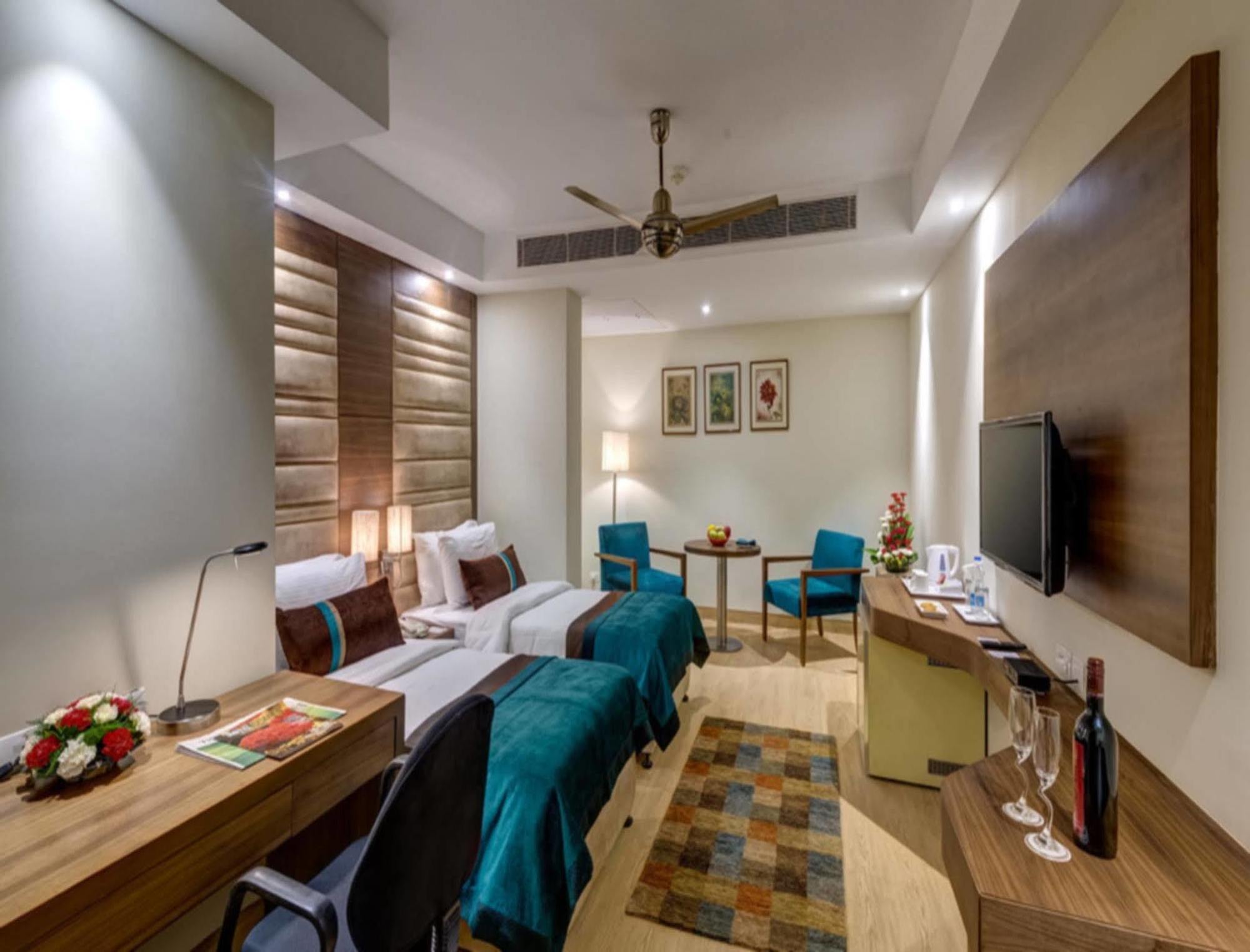 The Astor Hotell Kolkata Eksteriør bilde